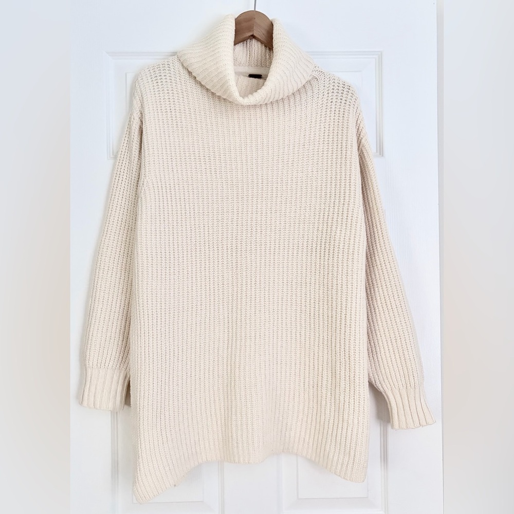 Free People Eleven Turtleneck Sweater Size S